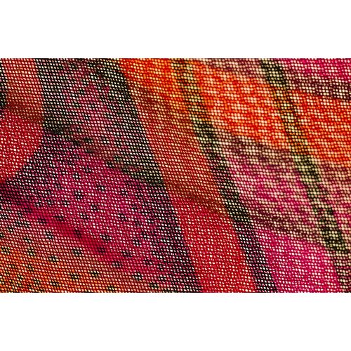 Muench, Zandria 아티스트의 Colorful fabric detail작품입니다.